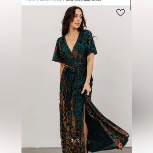 Baltic Born: Bump Friendly Uma Velvet Maxi Dress Size Small